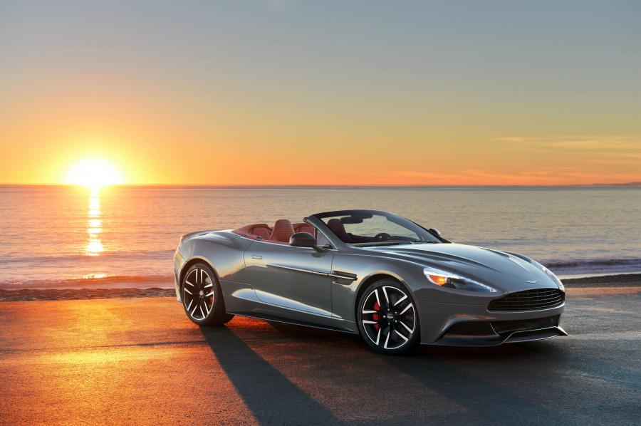  Aston Martin Vanquish Volante 2013 года  (NA) (фото 33 из 36)